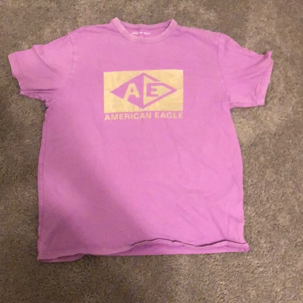 American eagle t-shirt
